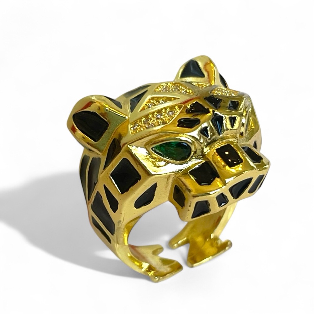 🎉HP! ❤️ New Gold Panther Statement Ring